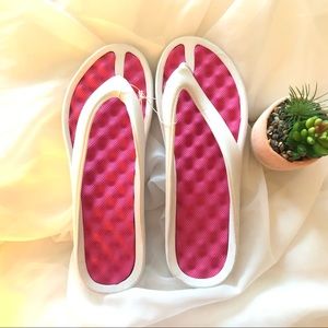 💕NEW Flip Flops 🩴!!!